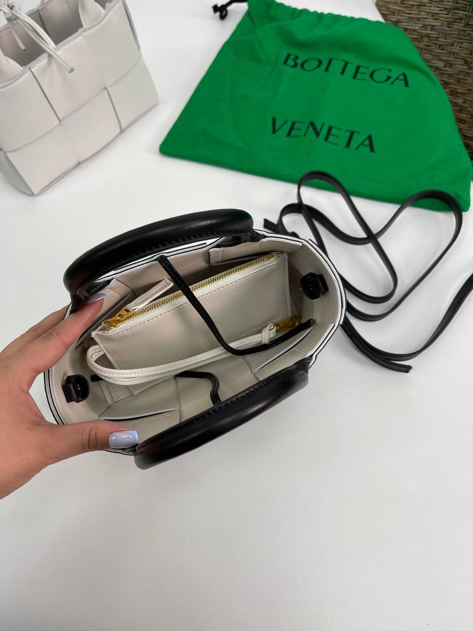 Элитная женская сумка Bottega Veneta BP-31975 Элитная женская сумка Bottega Veneta BP-31975