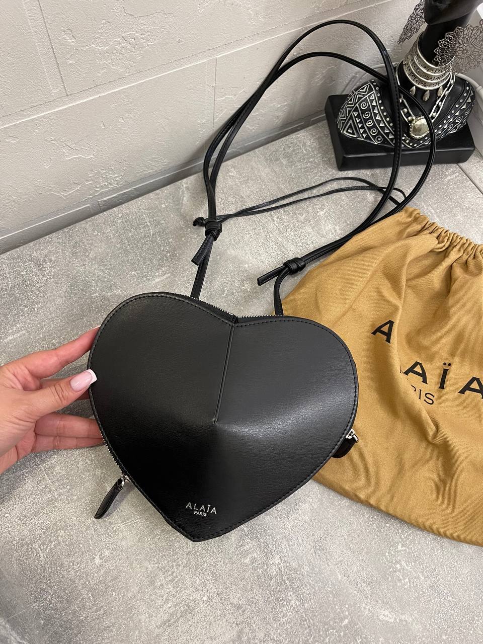 Элитная сумка Alaia женская BP-49071 Элитная сумка Alaia женская BP-49071