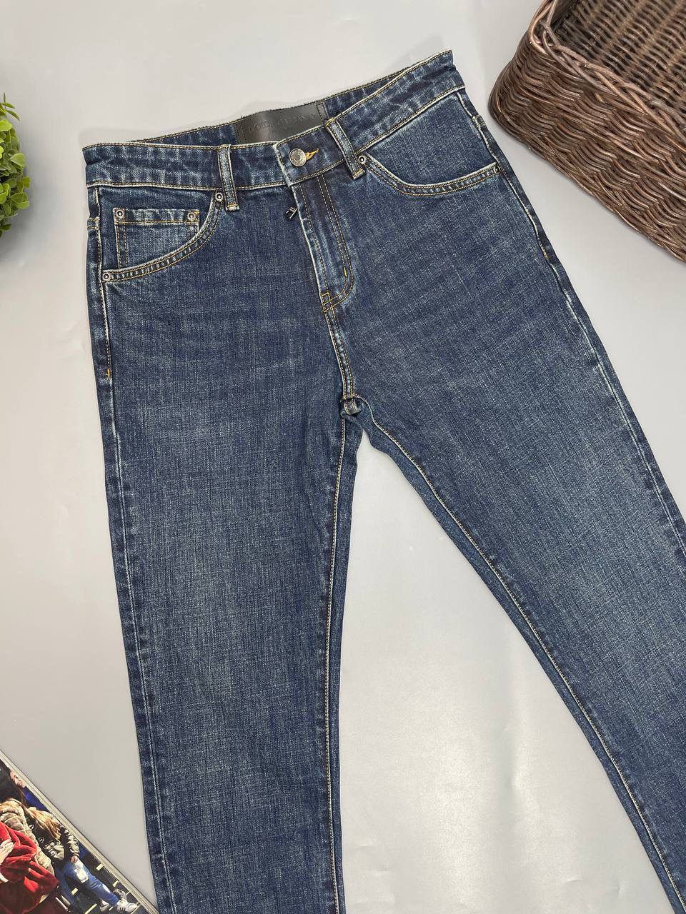 Джинсы трендовые Dolce & Gabbana BP-18852 Джинсы трендовые Dolce & Gabbana BP-18852