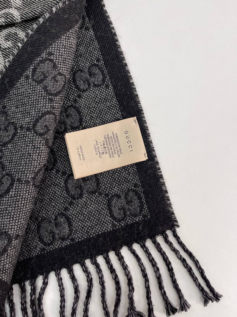 Дизайнерский шарф Gucci BP-23338 Дизайнерский шарф Gucci BP-23338