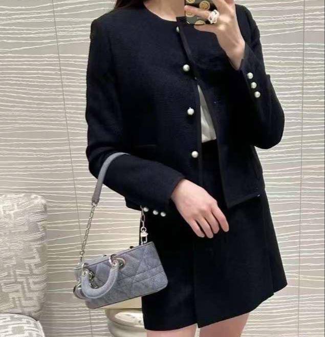 Женский костюм премиум Christian Dior BP-53756 Женский костюм премиум Christian Dior BP-53756