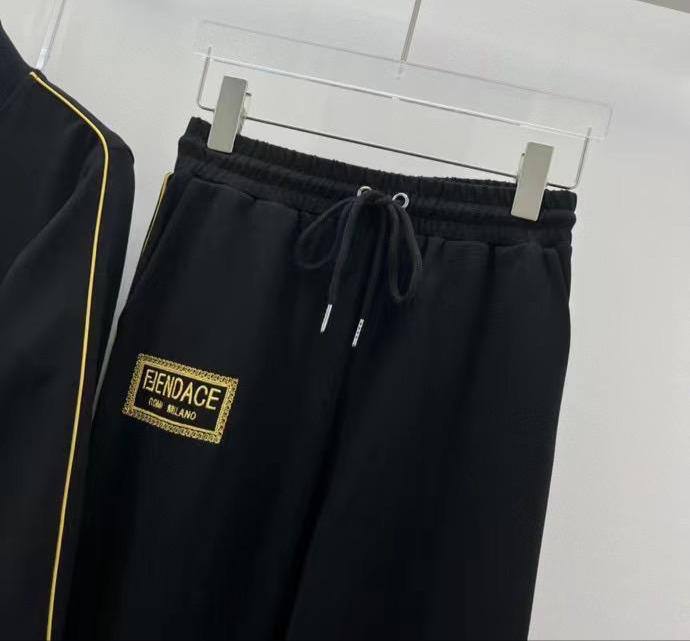 Спортивный костюм Fendi BP-18223 элитный Спортивный костюм Fendi BP-18223 элитный