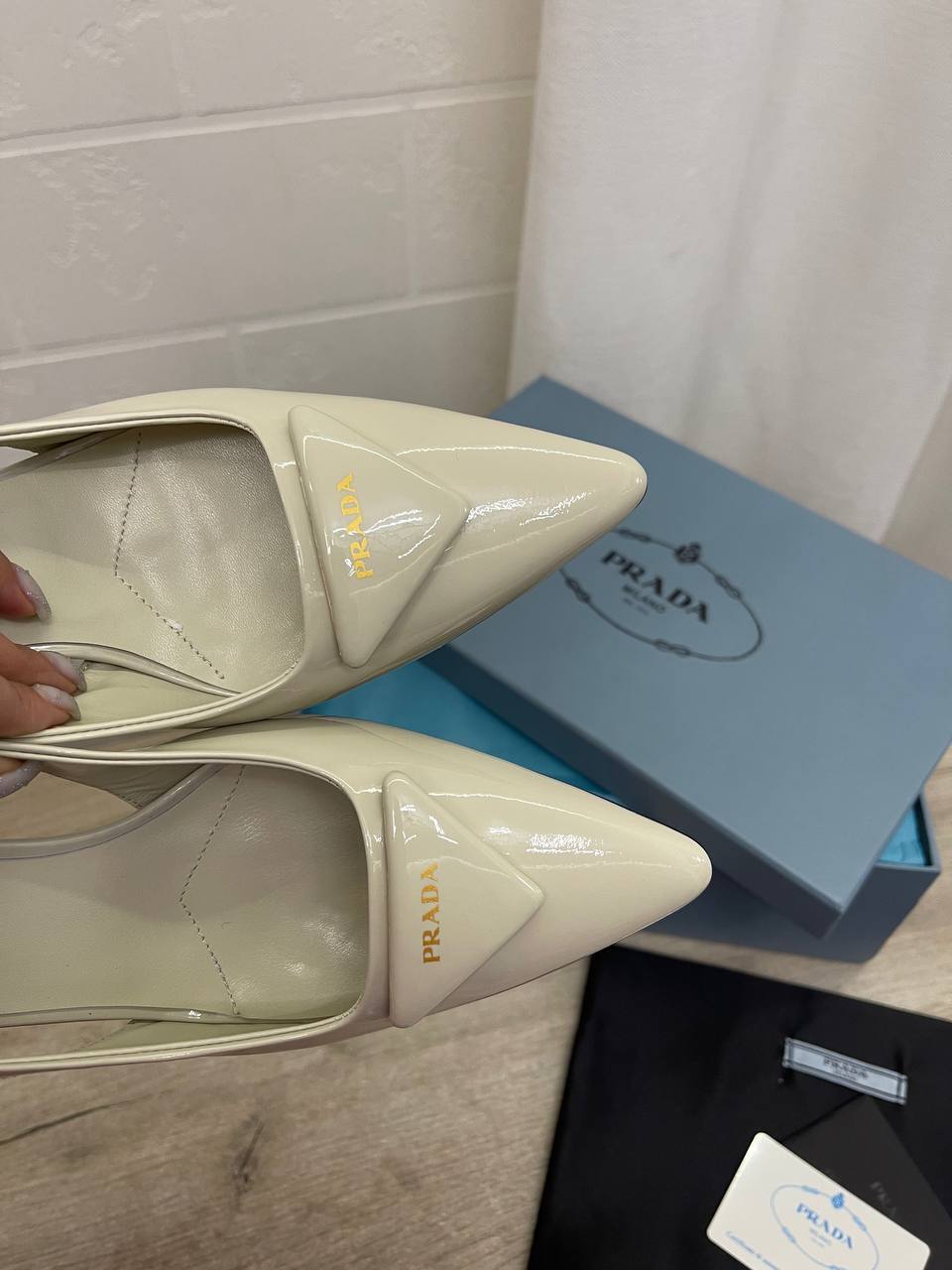 Дизайнерские туфли Prada BP-45406 Дизайнерские туфли Prada BP-45406