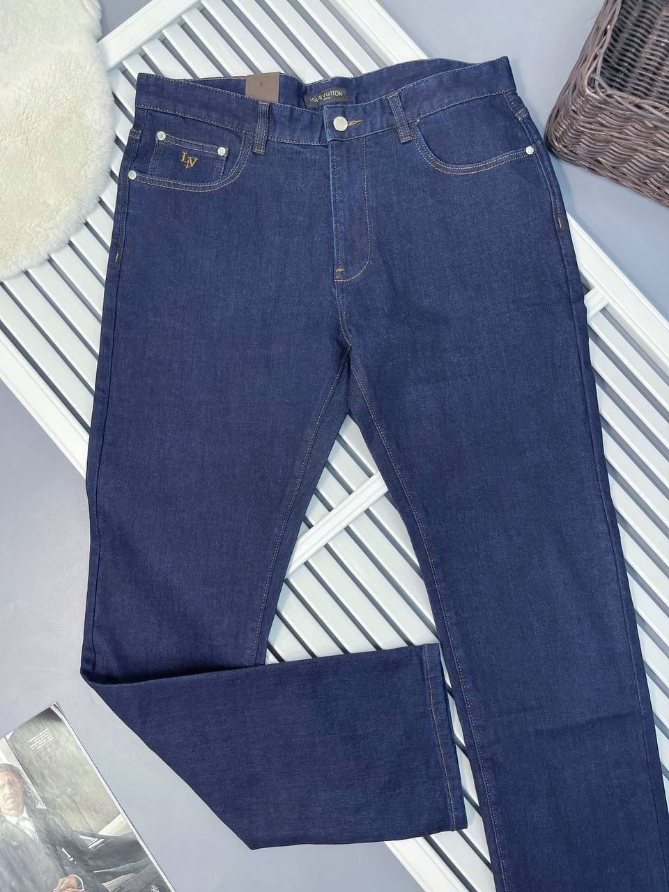 Джинсы Louis Vuitton повседневные BP-40611 Джинсы Louis Vuitton повседневные BP-40611