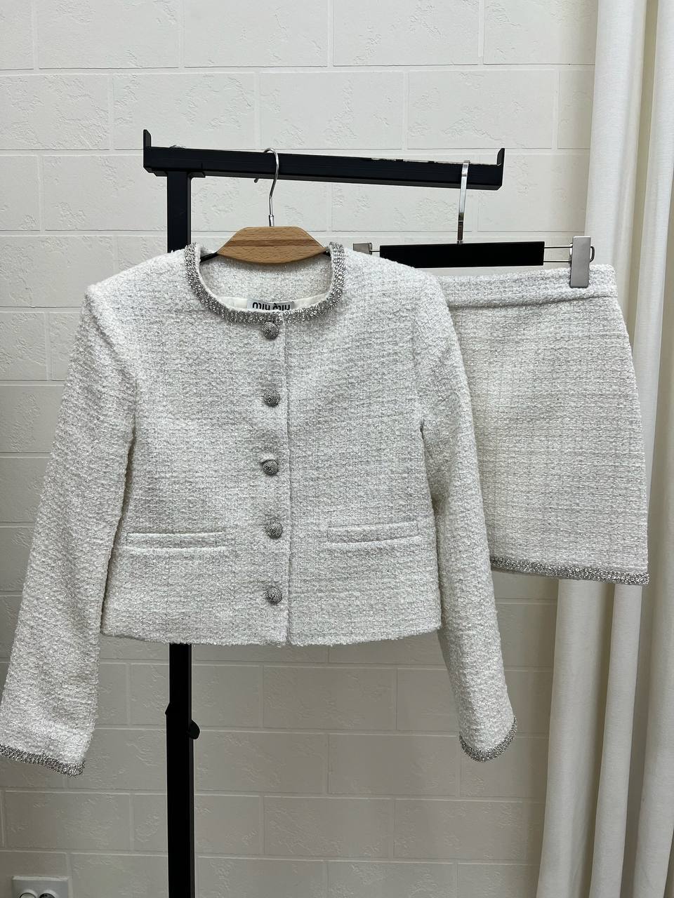 Дизайнерский костюм женский Miu Miu BP-49599 Дизайнерский костюм женский Miu Miu BP-49599