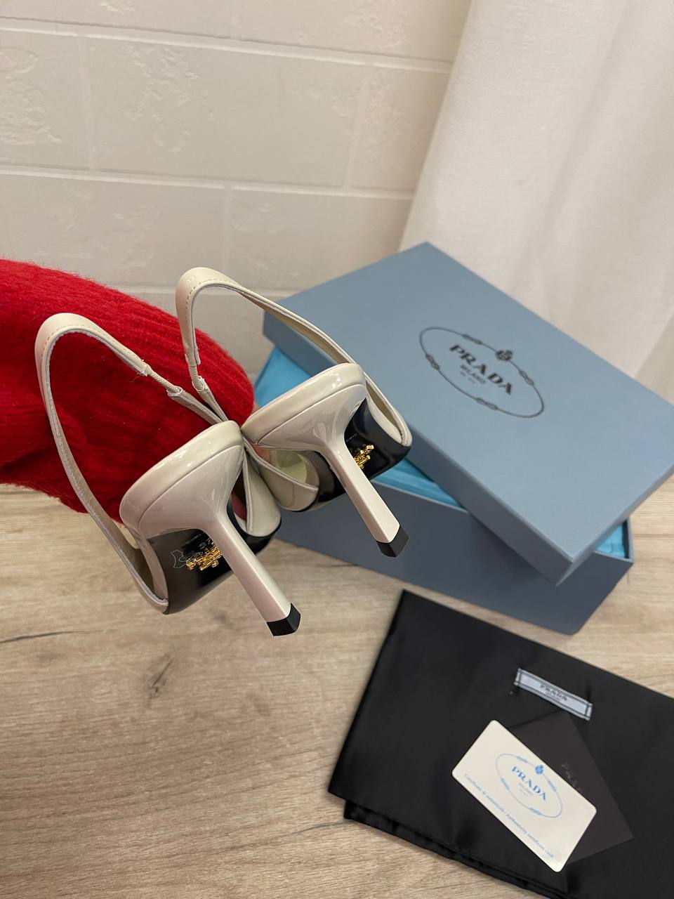 Дизайнерские туфли Prada BP-45406 Дизайнерские туфли Prada BP-45406