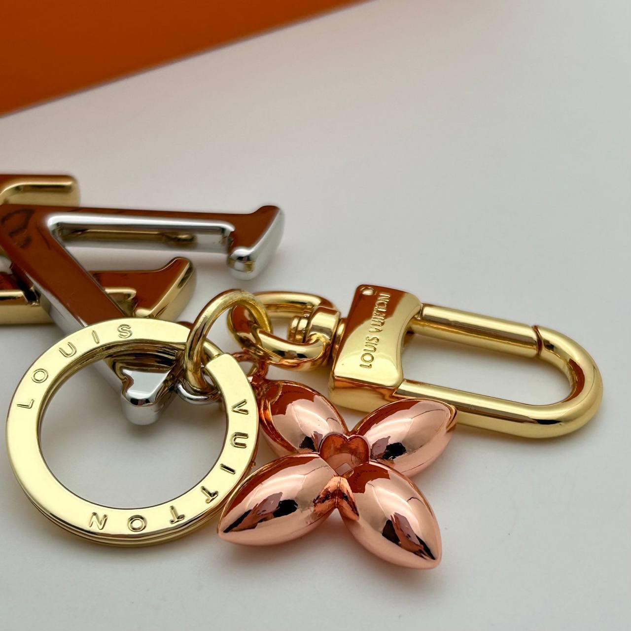 Премиум брелок Louis Vuitton BP-53878 Премиум брелок Louis Vuitton BP-53878