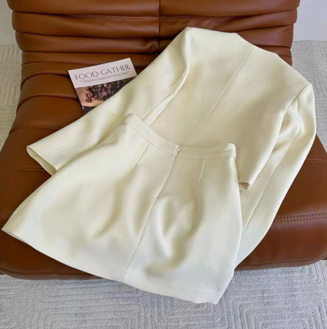 Премиум костюм Prada женский BP-48200 Премиум костюм Prada женский BP-48200