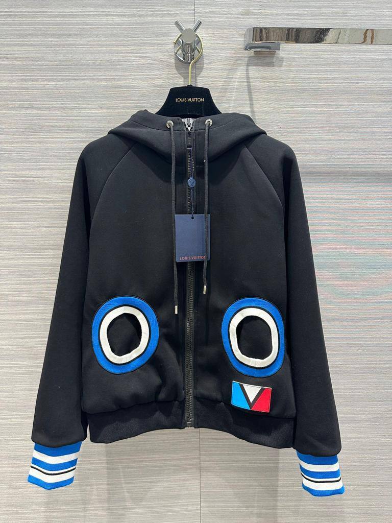 Спортивный костюм Louis Vuitton коллекционный BP-43712 Спортивный костюм Louis Vuitton коллекционный BP-43712