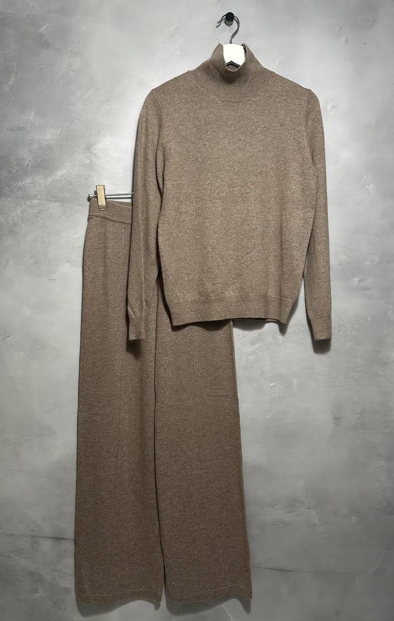 Коллекционный костюм женский Loro Piana BP-42118 Коллекционный костюм женский Loro Piana BP-42118