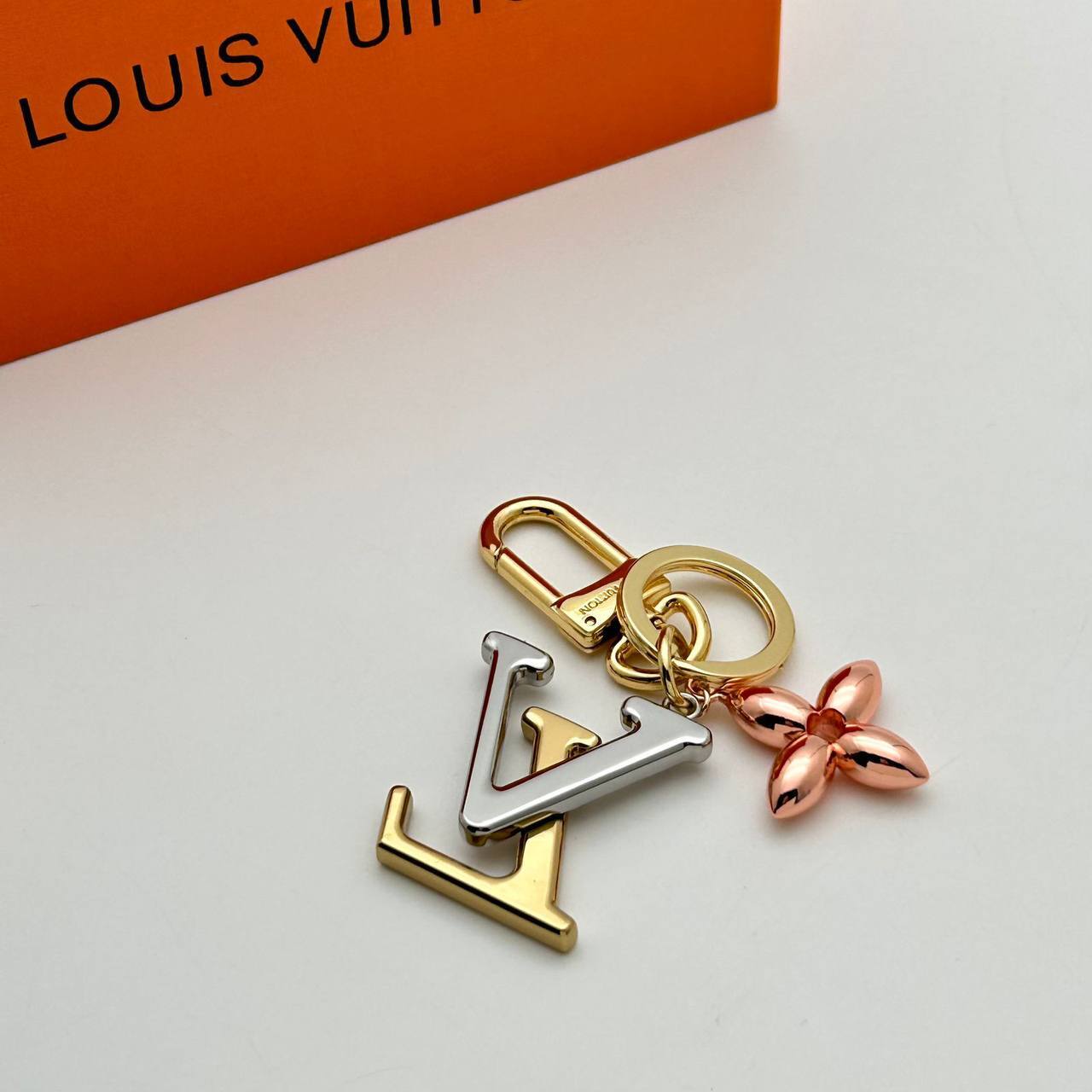 Премиум брелок Louis Vuitton BP-53878 Премиум брелок Louis Vuitton BP-53878