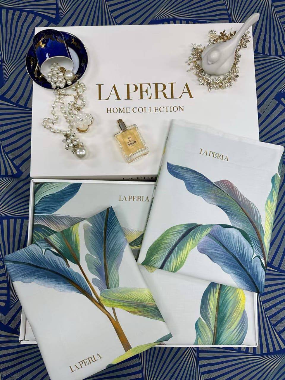 Комплект постельного белья La Perla BP-29182 Комплект постельного белья La Perla BP-29182