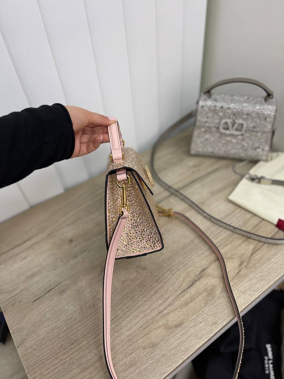 Женская коллекционная сумка Valentino BP-27670 Женская коллекционная сумка Valentino BP-27670