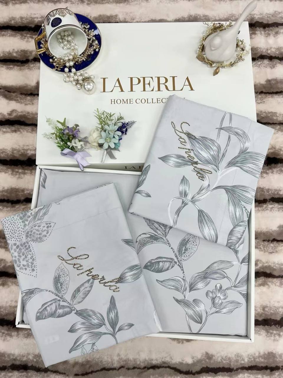 Комплект белья постельного La Perla BP-29180 Комплект белья постельного La Perla BP-29180