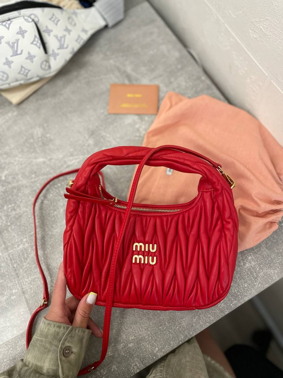 Коллекционная элитная сумка Miu Miu BP-51971 Коллекционная элитная сумка Miu Miu BP-51971