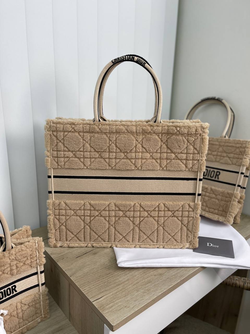 Женская сумка 42 см элитная Christian Dior BP-21373 Женская сумка 42 см элитная Christian Dior BP-21373