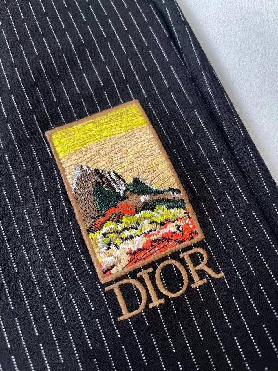 Шорты Christian Dior BP-28788 стильные Шорты Christian Dior BP-28788 стильные