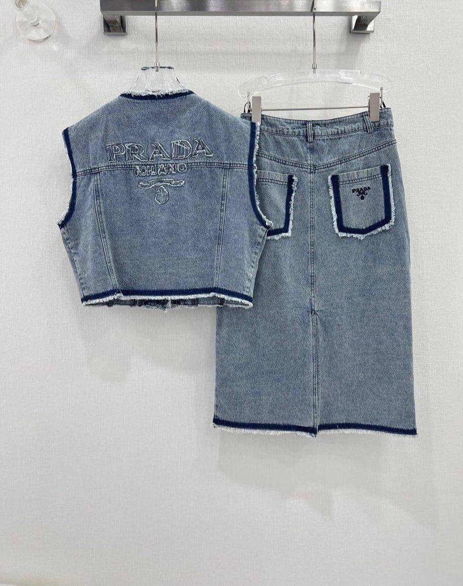 Коллекционный костюм Prada BP-33877 Коллекционный костюм Prada BP-33877