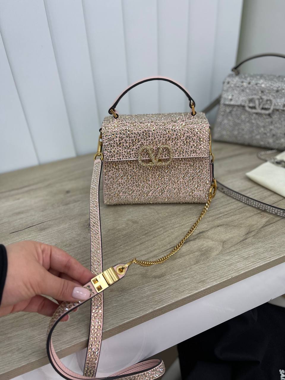 Женская коллекционная сумка Valentino BP-27670 Женская коллекционная сумка Valentino BP-27670