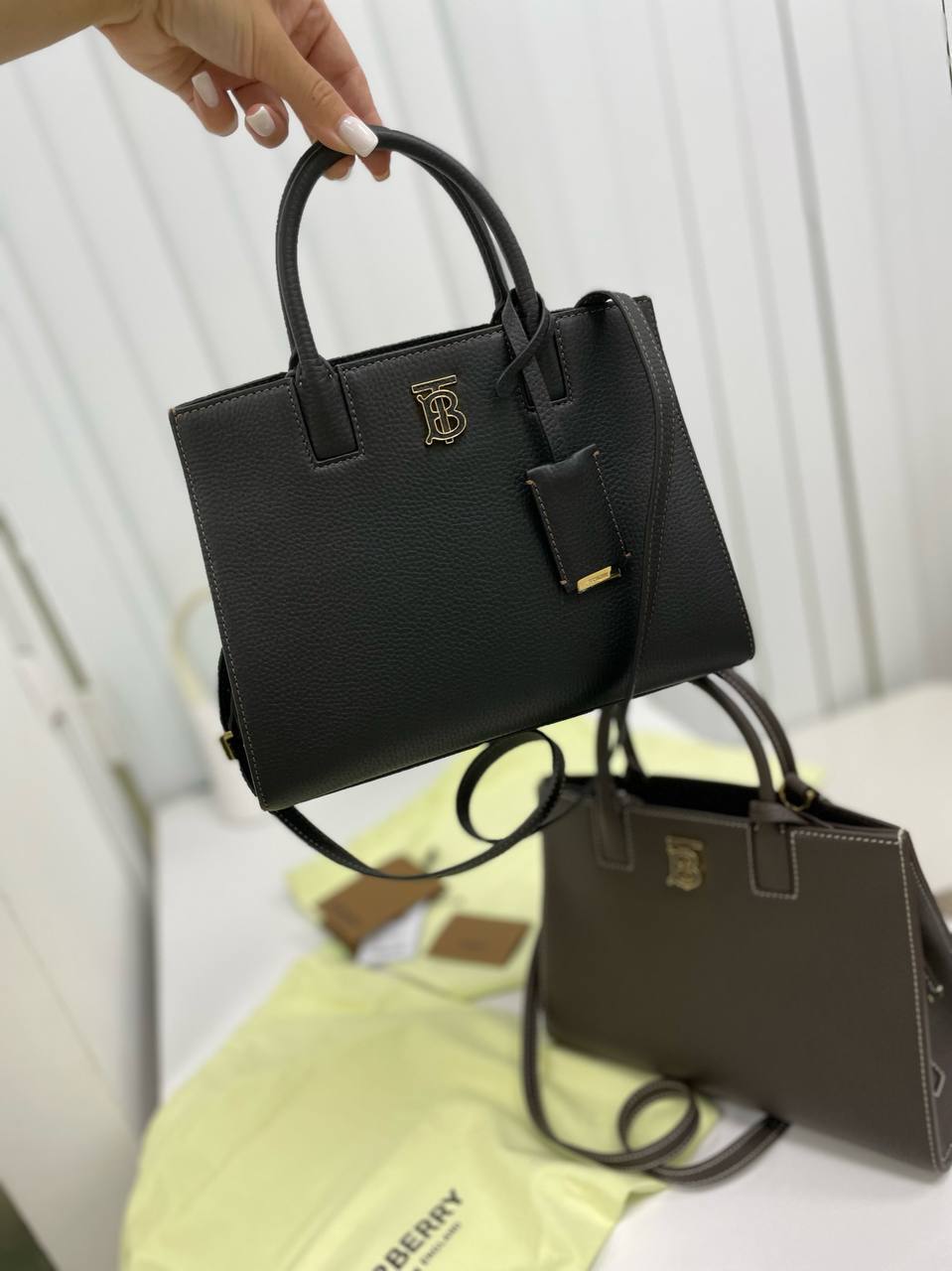 Элитная сумка Burberry женская BP-18575 Элитная сумка Burberry женская BP-18575