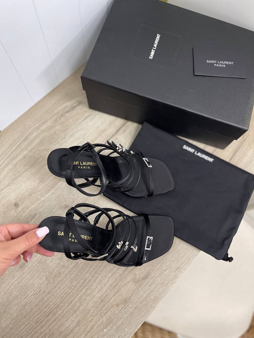 Босоножки люкс Yves Saint Laurent BP-35017 Босоножки люкс Yves Saint Laurent BP-35017