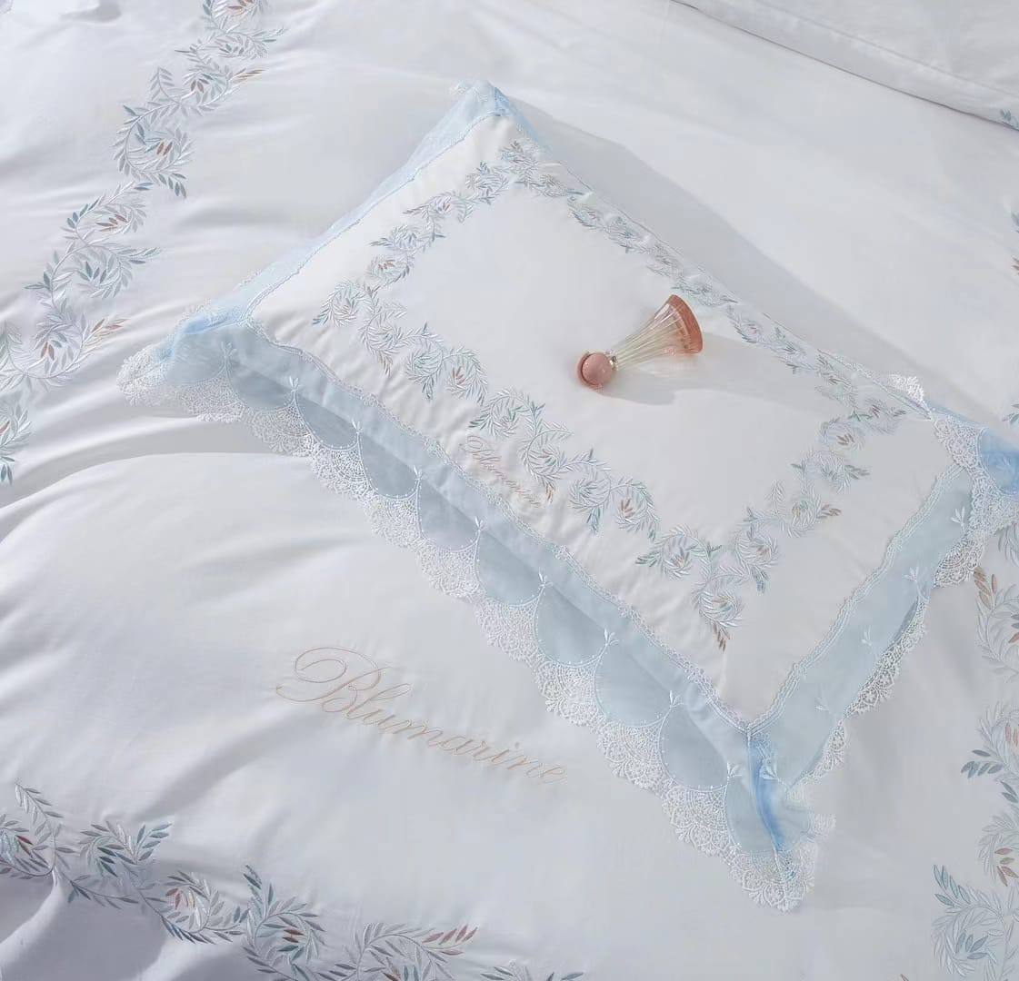 Blumarine комплект BP-26503 постельного белья Blumarine комплект BP-26503 постельного белья