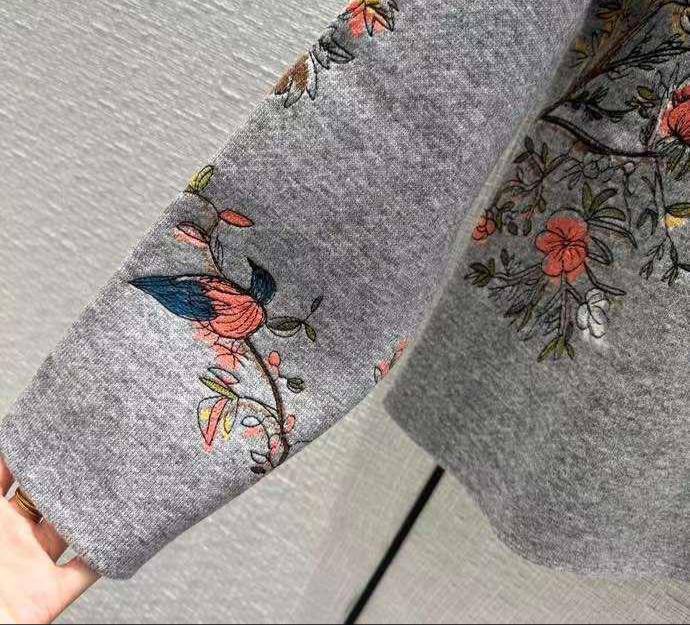 Костюм женский коллекционный Christian Dior BP-24663 Костюм женский коллекционный Christian Dior BP-24663