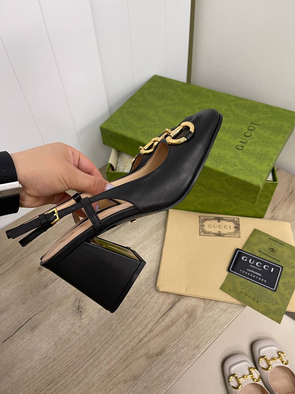 Коллекционные босоножки Gucci BP-32824 Коллекционные босоножки Gucci BP-32824