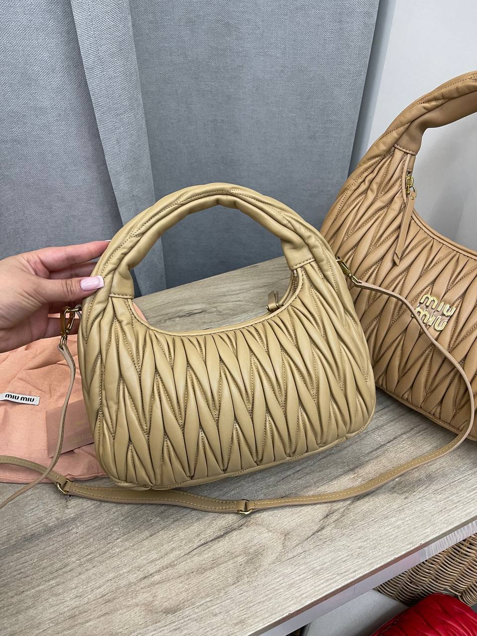 Женская сумка трендовая Miu Miu BP-48711 Женская сумка трендовая Miu Miu BP-48711