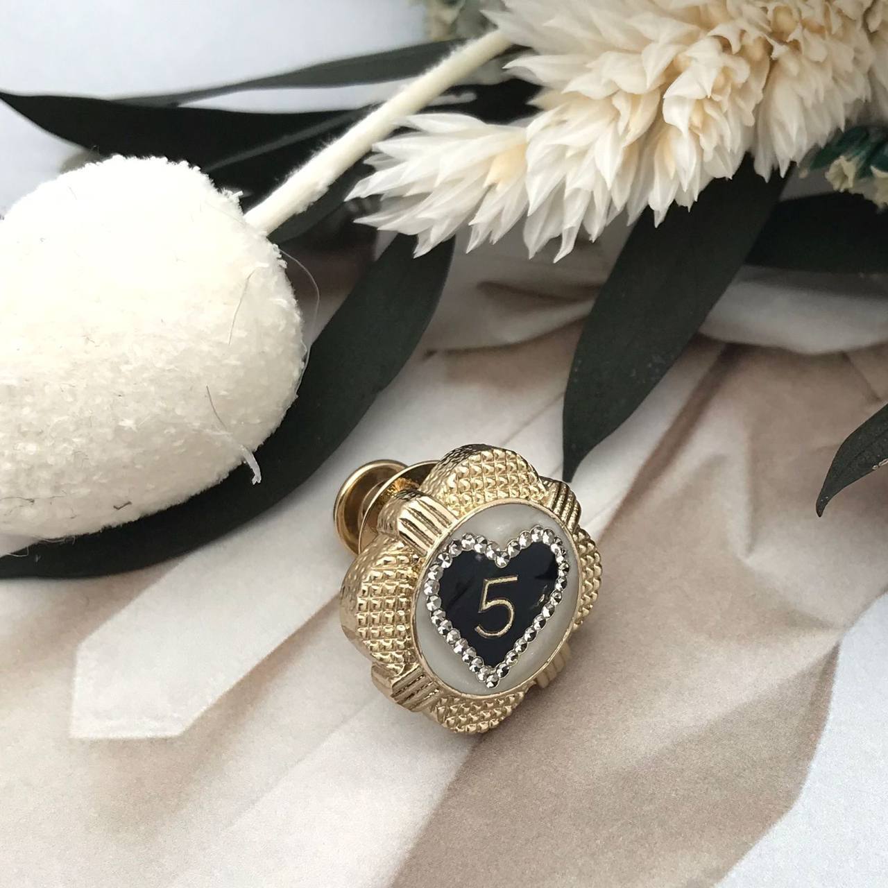 Элитная брошь Chanel BP-33487 Элитная брошь Chanel BP-33487