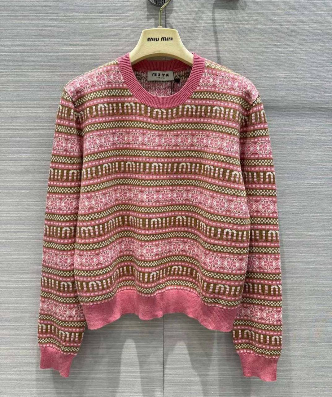 Трендовый свитер женский Miu Miu BP-39725 Трендовый свитер женский Miu Miu BP-39725