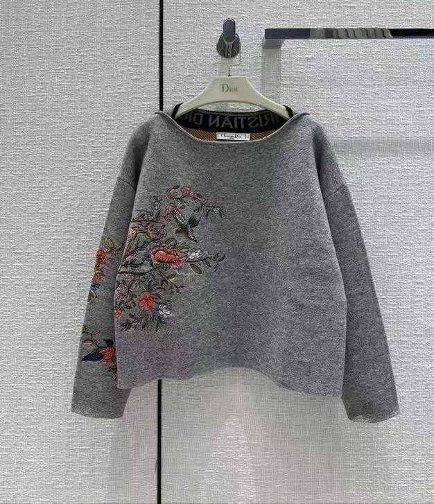 Костюм женский коллекционный Christian Dior BP-24663 Костюм женский коллекционный Christian Dior BP-24663