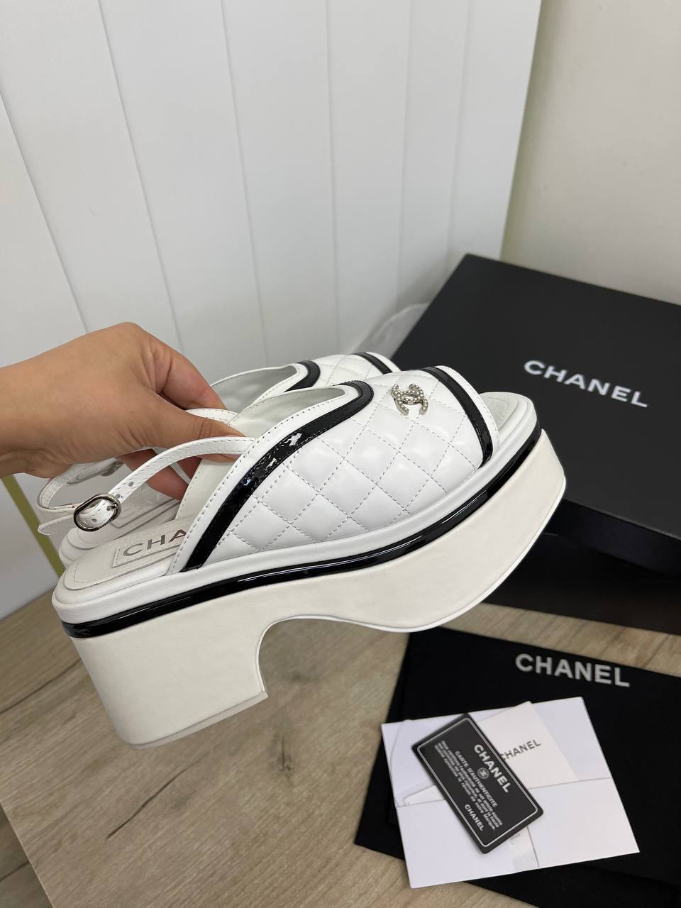 Повседневные босоножки Chanel BP-37672 Повседневные босоножки Chanel BP-37672