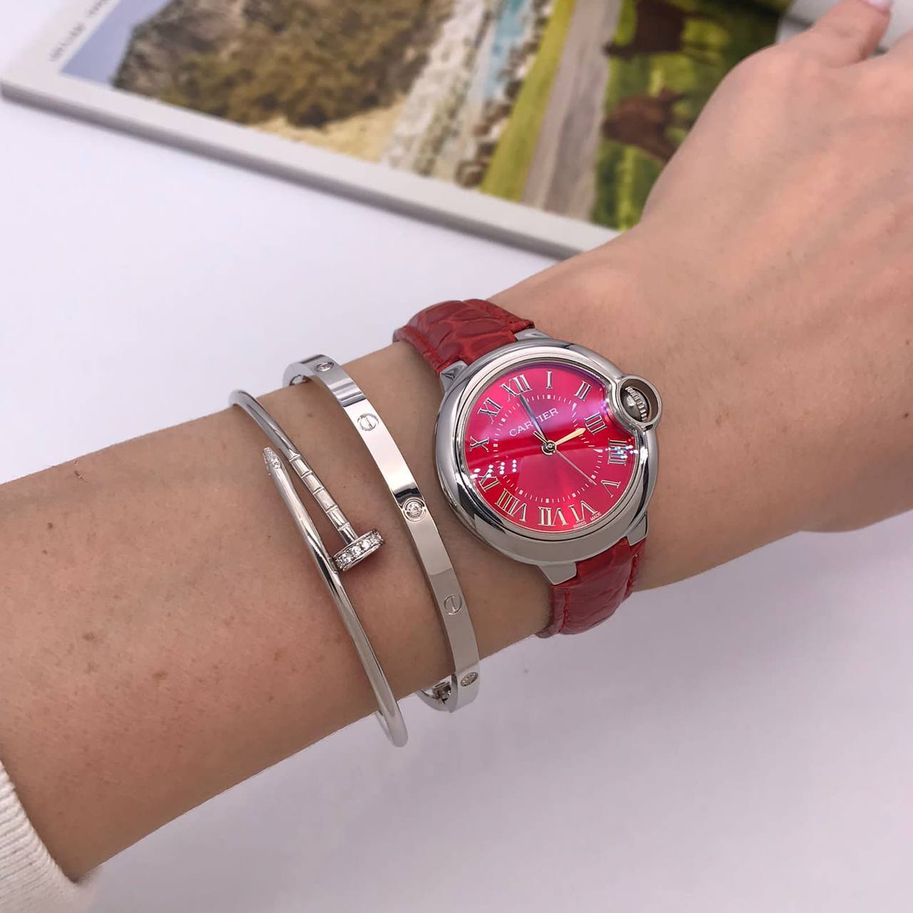 Часы премиальные Cartier BP-16395 Часы премиальные Cartier BP-16395