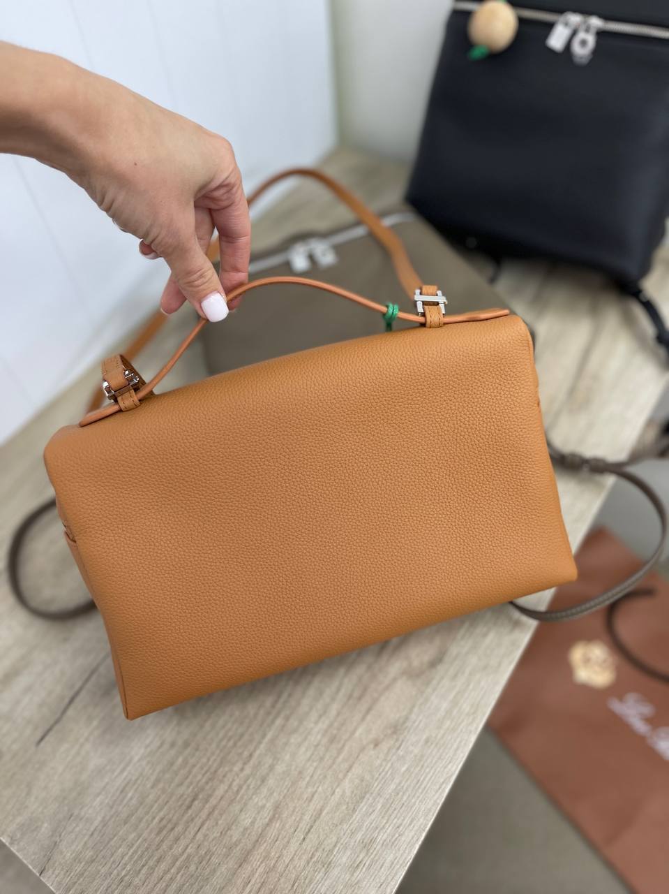 Премиальная женская сумка Loro Piana BP-36169 Премиальная женская сумка Loro Piana BP-36169