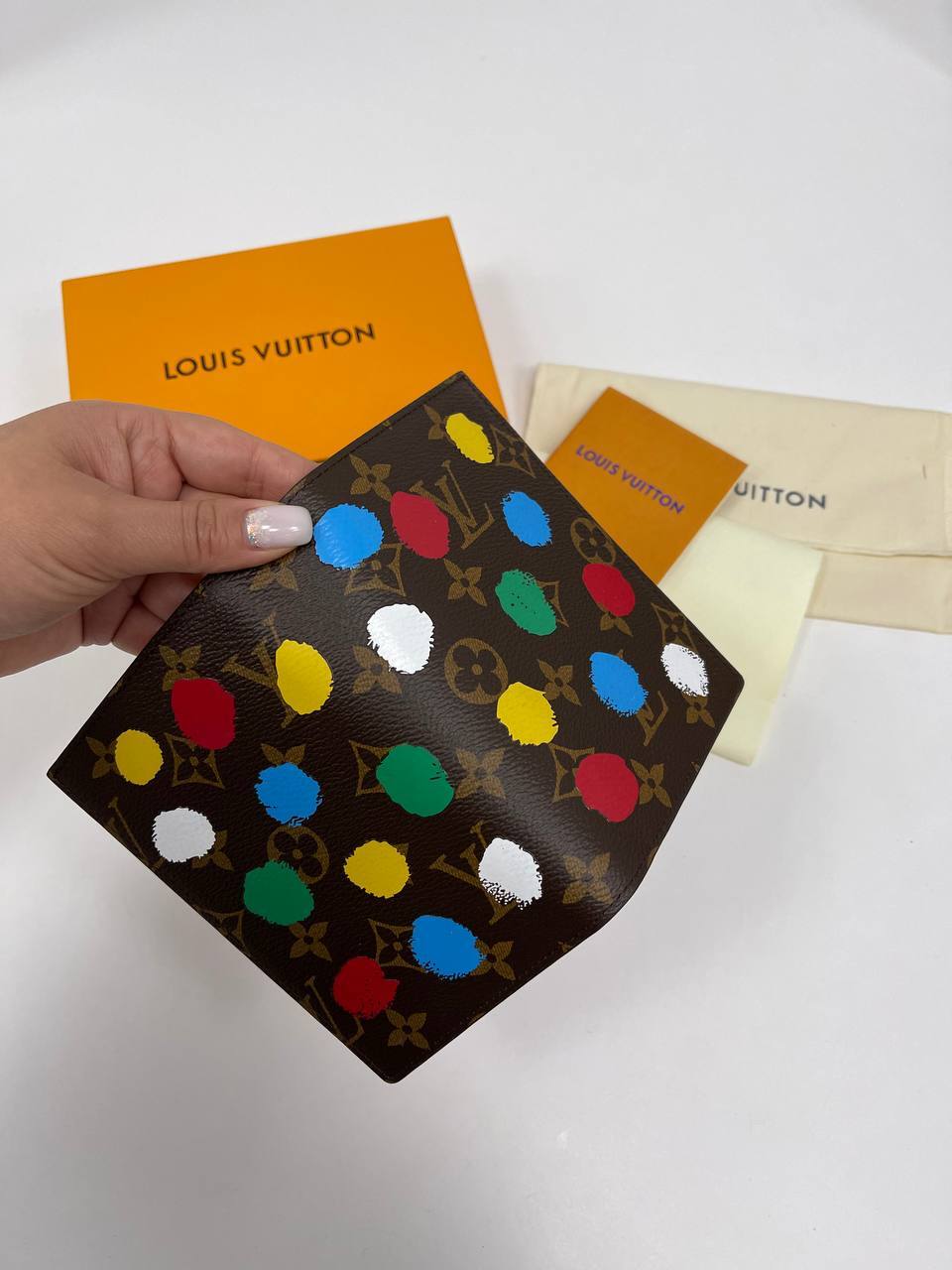 Обложка на паспорт премиум Louis Vuitton BP-30741 Обложка на паспорт премиум Louis Vuitton BP-30741