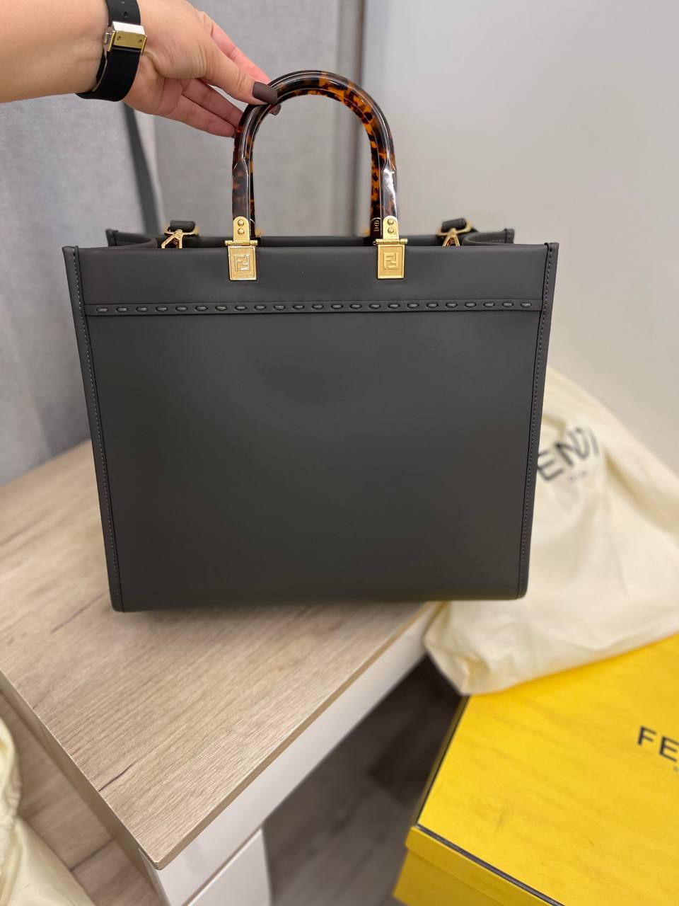 Коллекционная сумка женская Fendi 36 см BP-41403 Коллекционная сумка женская Fendi 36 см BP-41403