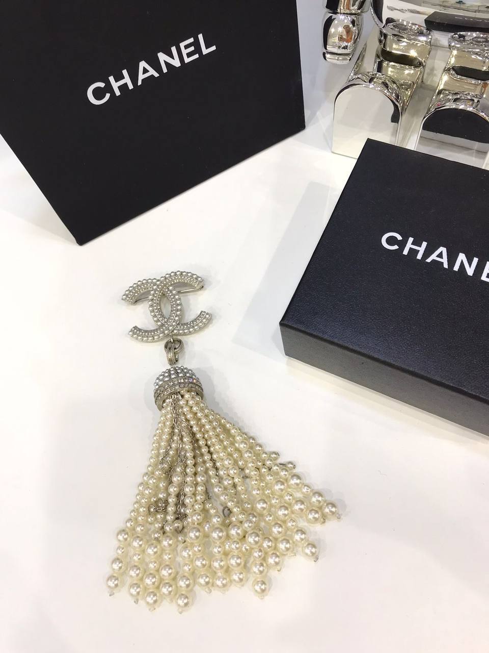 Коллекционная брошь Chanel BP-16564 Коллекционная брошь Chanel BP-16564