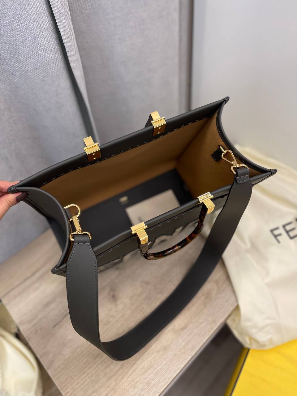 Коллекционная сумка женская Fendi 36 см BP-41403 Коллекционная сумка женская Fendi 36 см BP-41403