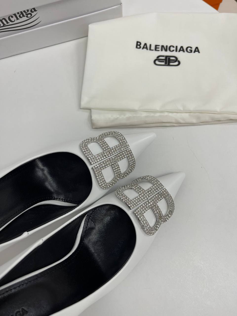 Трендовые туфли Balenciaga BP-35413 Трендовые туфли Balenciaga BP-35413