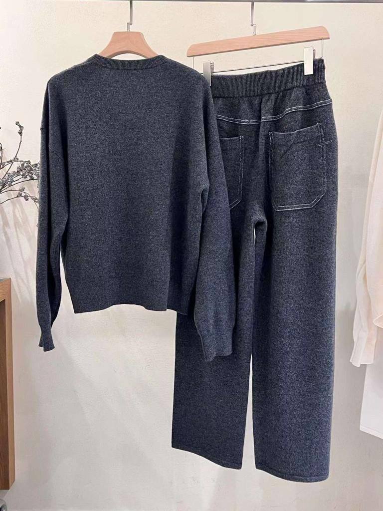 Повседневный женский костюм BC BP-42099 Повседневный женский костюм BC BP-42099