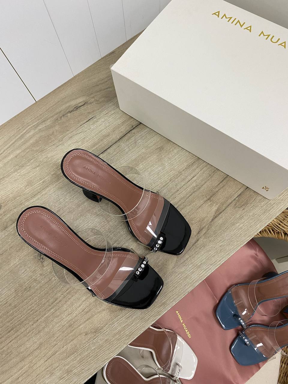 Коллекционные босоножки Amina Muaddi BP-34651 Коллекционные босоножки Amina Muaddi BP-34651