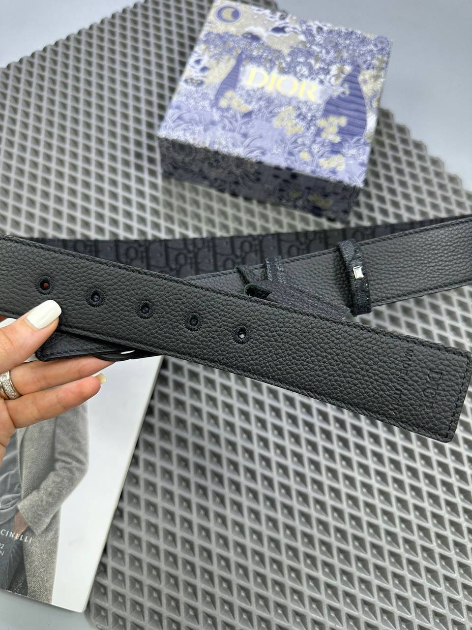 Christian Dior ремень двухсторонний BP-36948 Christian Dior ремень двухсторонний BP-36948