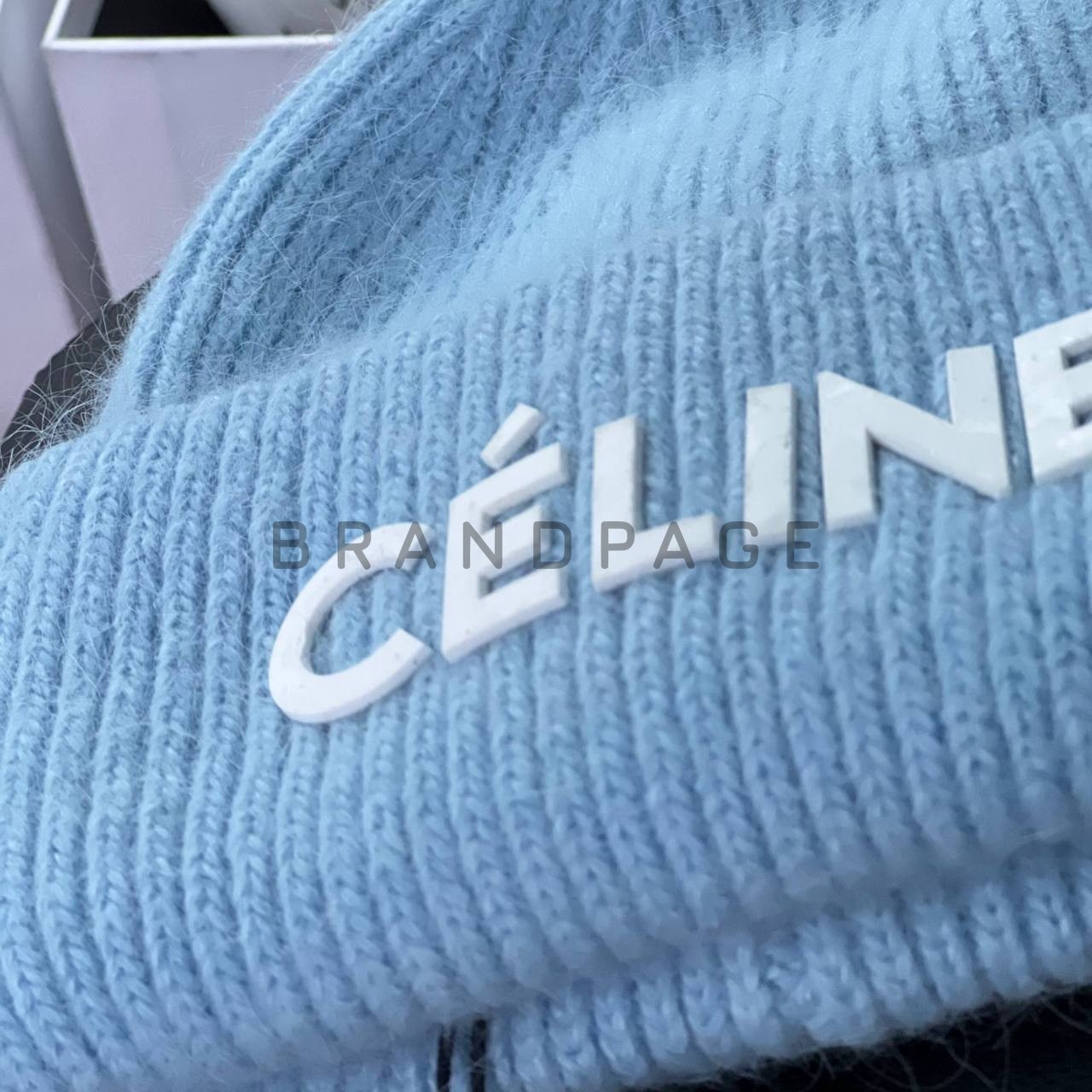 Шапка из ткани Celine Шапка из ткани Celine