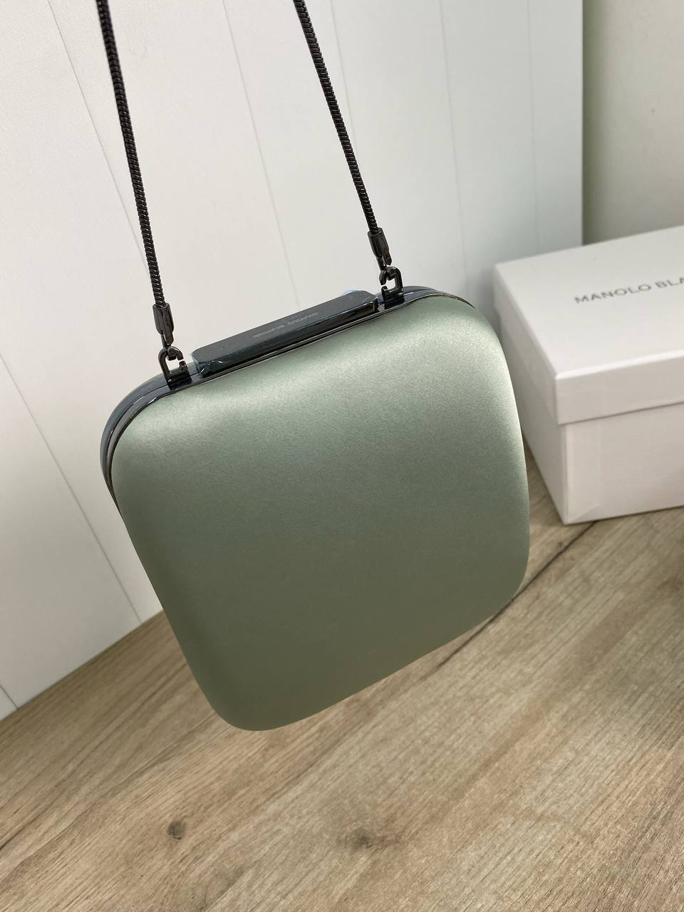 Премиальный клатч Manolo Blahnik BP-17938 Премиальный клатч Manolo Blahnik BP-17938