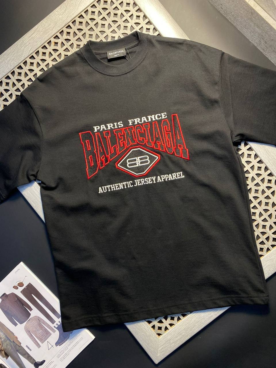 Футболка Balenciaga BP-27911 повседневная Футболка Balenciaga BP-27911 повседневная