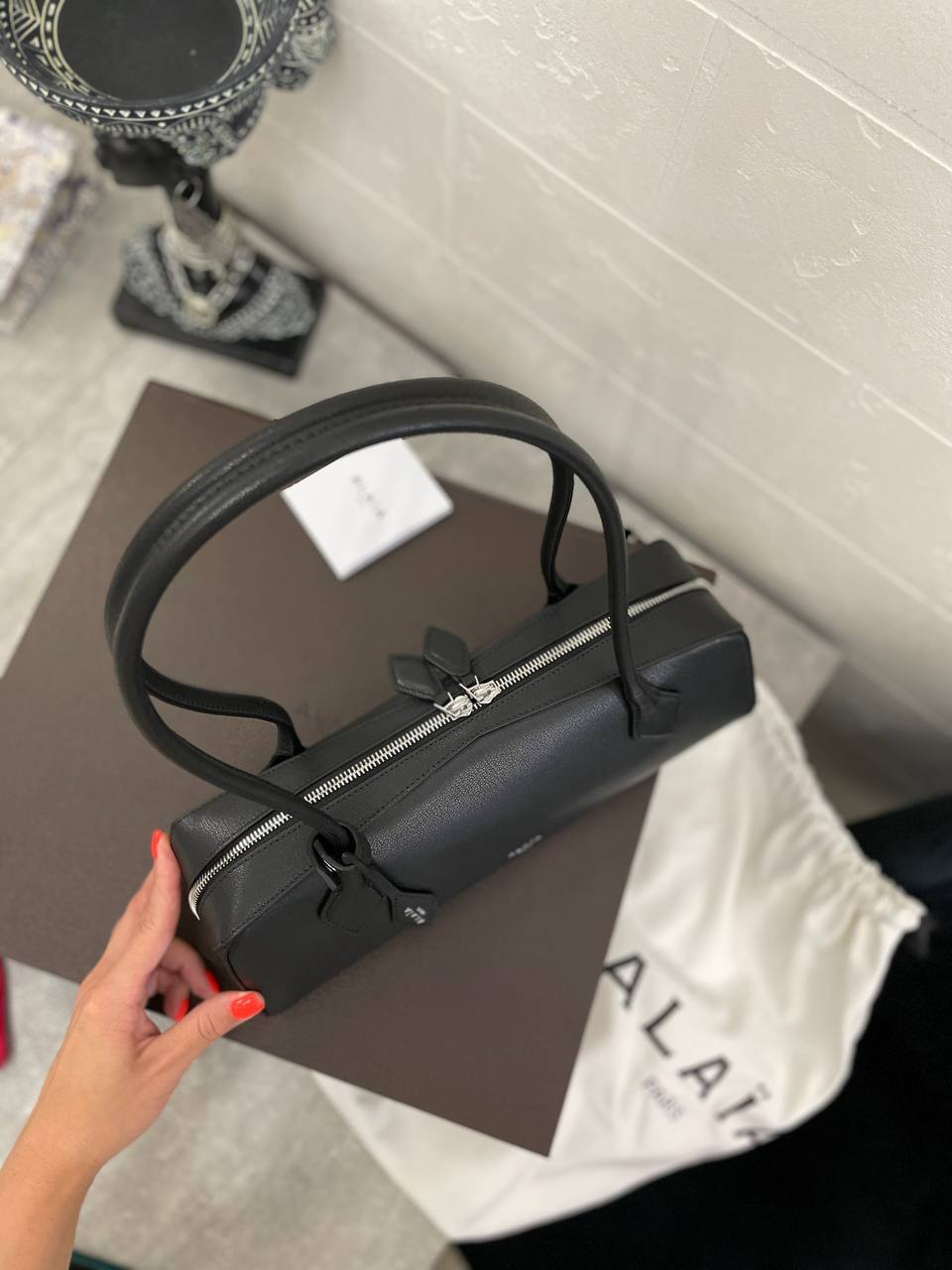 Alaia коллекционная женская сумка BP-52764 Alaia коллекционная женская сумка BP-52764