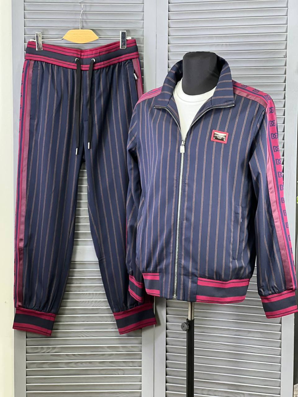 Стильный комплект Dolce & Gabbana BP-38911 Стильный комплект Dolce & Gabbana BP-38911