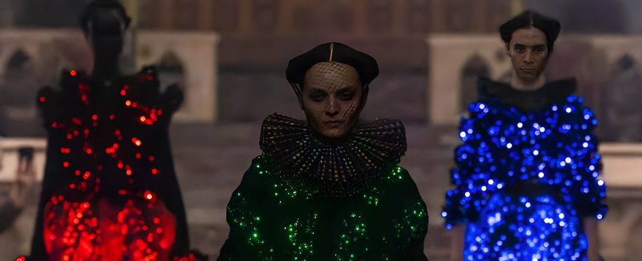 Anrealage: когда мода становится экраном будущего