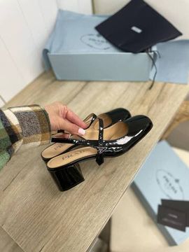 Повседневные босоножки Prada BP-33421